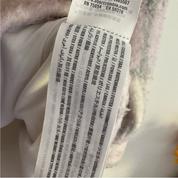 Size XL Hollister Oversized Cozy Plaid Shacket - Lilac - Picture 8 of 8